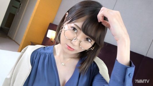 SIRO-4359 【第一槍】【美乳x苗條x人妻】【戒指上的背叛液】聰明的美人妻，建設順利的家。好像是意志堅強，羞恥心被火上澆油，變下流的身姿是..網絡AV應徵→AV體驗拍攝1413