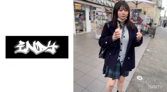 534CRT-064 戴著13個小時的[個人射擊]帶蕾絲的豪華白色褲子。他穿著為特殊日子準備的遊戲內衣。