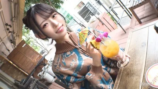 SIRO-5244 神戸からやって来た経験人数1人の美少女!彼氏と別れて傷心中のところを慰めSEX!ロングブーツを履いたままでのM字フェラ