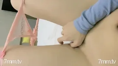 순결해 보이는 작은 마녀 [사슴 자매]는 사슴처럼 바지를 입고 가슴도 일급 바삭하고 부드러 우며 봄의 목소리가 너무 매혹적입니다!