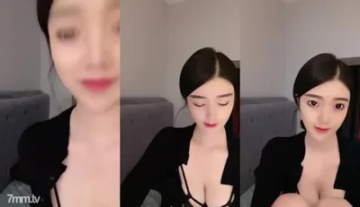 気質の女神が誘惑し、セクシーで楽しい服を着て、パンティーを引っ張って、大きな白いお尻、細い髪、ピンクの優しさ