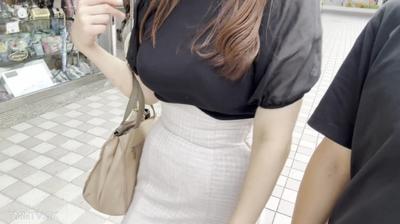 fc2-ppv 4754393 一個已婚的婦女住在Nerima Ward!她無法與丈夫保持冷淡的關係,她很高興在大規模的奶油餅之後對自己的思想和身體感到非常滿意。