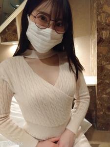 fc2-ppv 3192936 【개인 촬영】 조금 천연계의 큰 가슴으로 색백한 안경 여자 취미의 사바게를 위한 용돈 벌기입니다 {