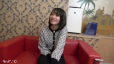 fc2-ppv 4335174 【デカクリ・ハーフ系美女】ガードが固くクールに振舞っていても隠し切れない糸引くマンコの濡れ具合。口説き落とした成果は中 出し射精♡ {