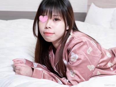 FC2-PPV 4472110 【パジャマ★モナシ】パジャマdeおじゃま♥ノリノリで明るい性格のレイさん♥小柄でカワイイ感じが愛おしいなっちゃう♥言ってもないのに奥までフェラしちゃう♥感じ方もめちゃエ {