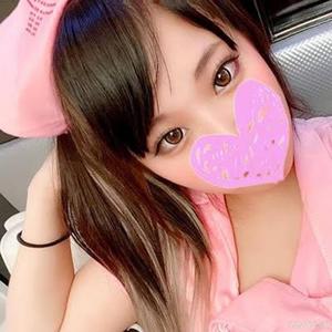 FC2-PPV 4525591 【無修正・18歳!】 魅*的過ぎる若妻のセクシーナース姿に胸キュンが止まらない! 脳がとろける本気のキスで脳イキ確定~濃厚ピストン懇願する若妻に孕ませ覚悟の種付けプレス! {