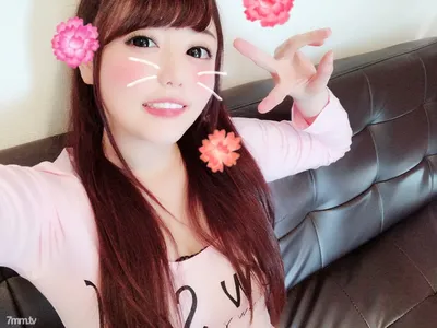 FC2-PPV 861704 4P/私拍】Tipsy Bitch 女大學生x2 GET ★又一個Rena-chan版★4個喜歡帥氣女大學生的女生聚在一起私拍剝奶得神級爆乳W神奶❤
