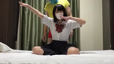 fc2-ppv 1170119 오빠와 함께 변신! ? 여동생의 카에데가 스마트 폰하는 동안 뒤에서! 「(내가 움직이니까) 오빠 허리 움직이지 말아라!」라고 말하면서 마지막은 함께 승천!