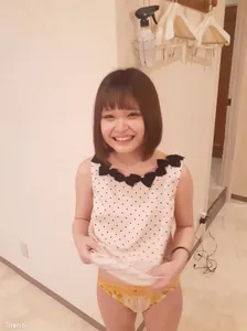 fc2-ppv 1913146 小花！只吻過一次的學生處女！姐姐的處女指導 {