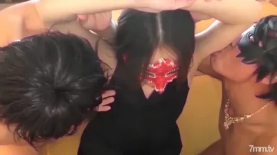 fc2-ppv 2244678 【個人撮影・乱交・中出し】疼き続ける体は他人棒挿入を家よりも優先させてしまう華奢な奥様 そして、遂に膣奥へ出された精液 {