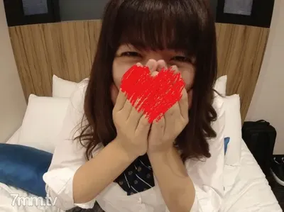 fc2-ppv 1680551 【テレワークチカンの女】アラサーの妻にメ○カリで買った制服を着せてハメ撮りしたら、いつもよりイキまくってたからデキるの覚悟で中出しした {