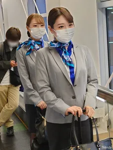 fc2-ppv 2760507 美しい現職ＣＡ。勤務中を隠し撮り。下ろした髪型が可愛い私服姿でデート、カラオケ店でいたずら。美しい制服姿で４Ｐ大乱交。【限定発売】 {