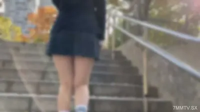fc2-ppv 3149403 [#71] Uniform Bob 的**生活純潔而害羞。公園約會時從短裙可以看到的原汁原味的美腿，美白又興奮！成人性愛的第一次體驗讓我感到神經質，最後我懷孕了裡面的流量和暨♡相互感受♡{